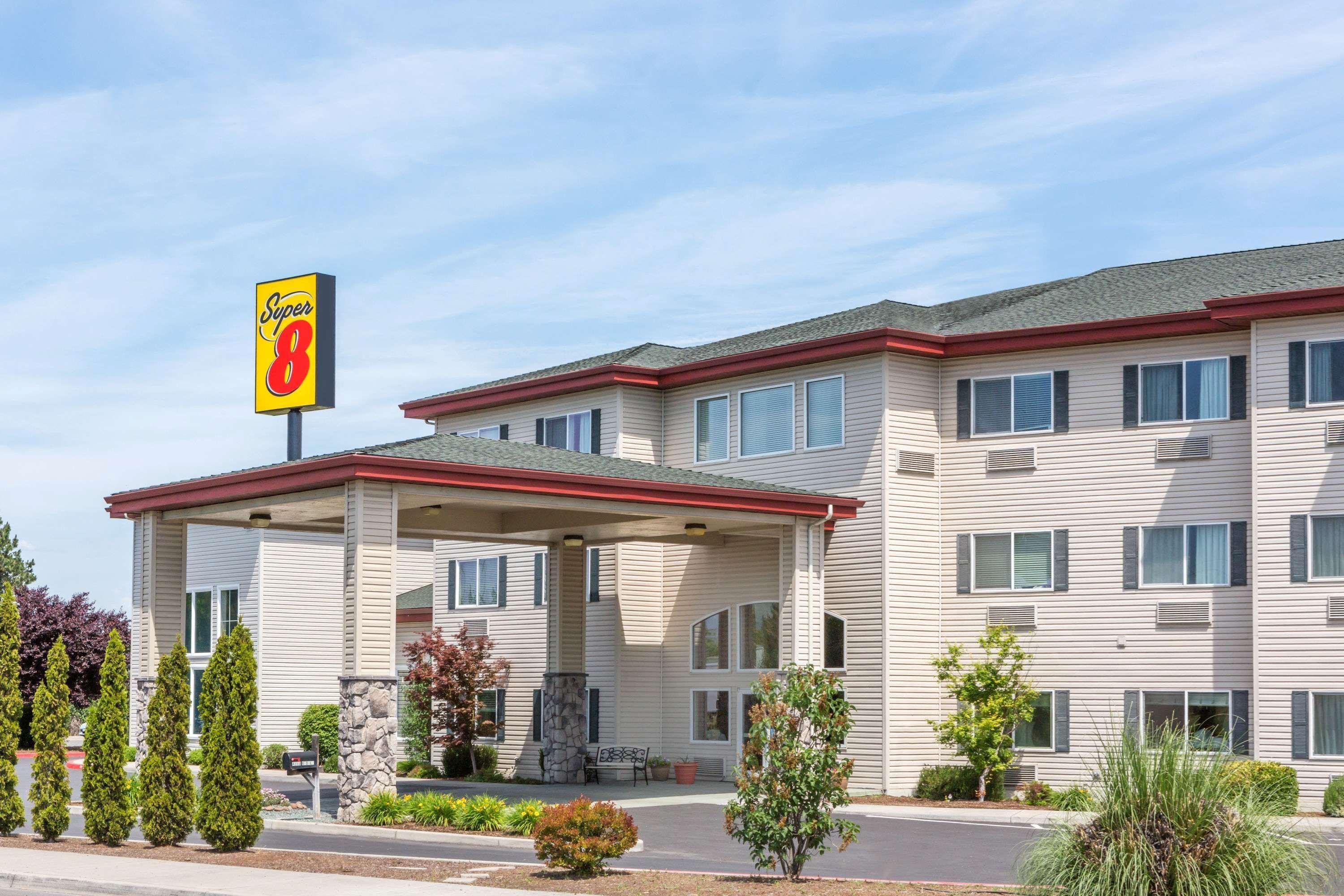 Super 8 By Wyndham Central Pt Medford Motel Central Point Eksteriør bilde